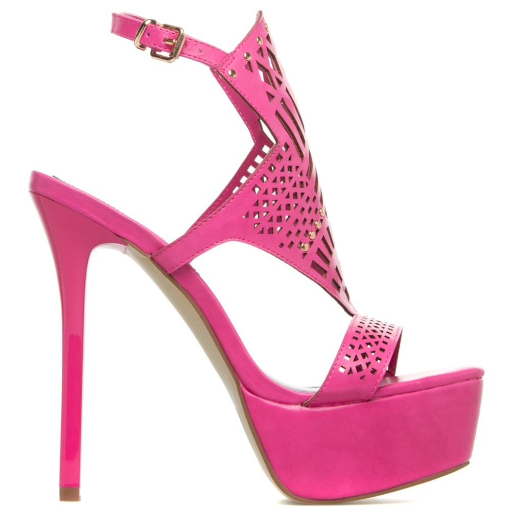 SCENE TEVA HEELS